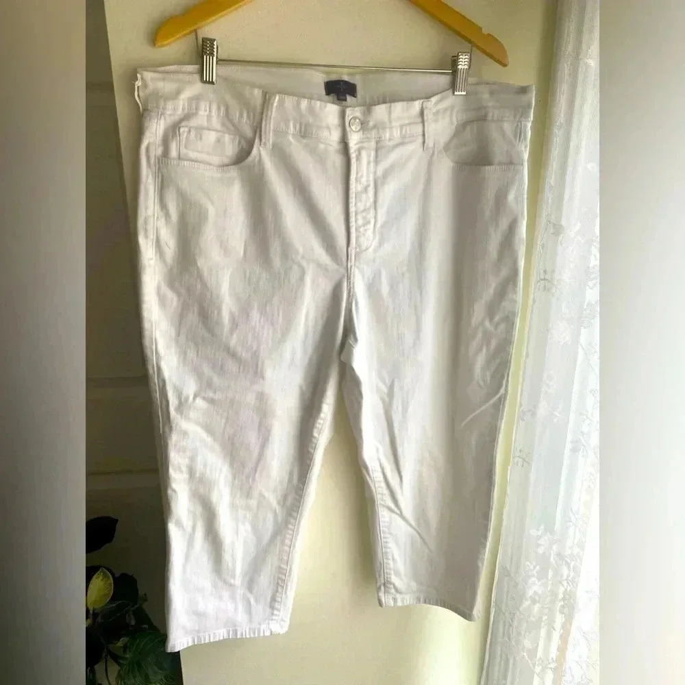 NYDJ White Ankle Cropped Jeans Size 18W Crop Pants Lift & Tuck Slimming